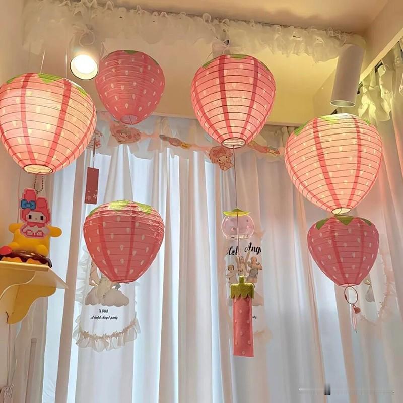 男人要是真心想和你长期发展，绝对不可能在你身上一毛不拔。
他但凡一毛不拔，只说明