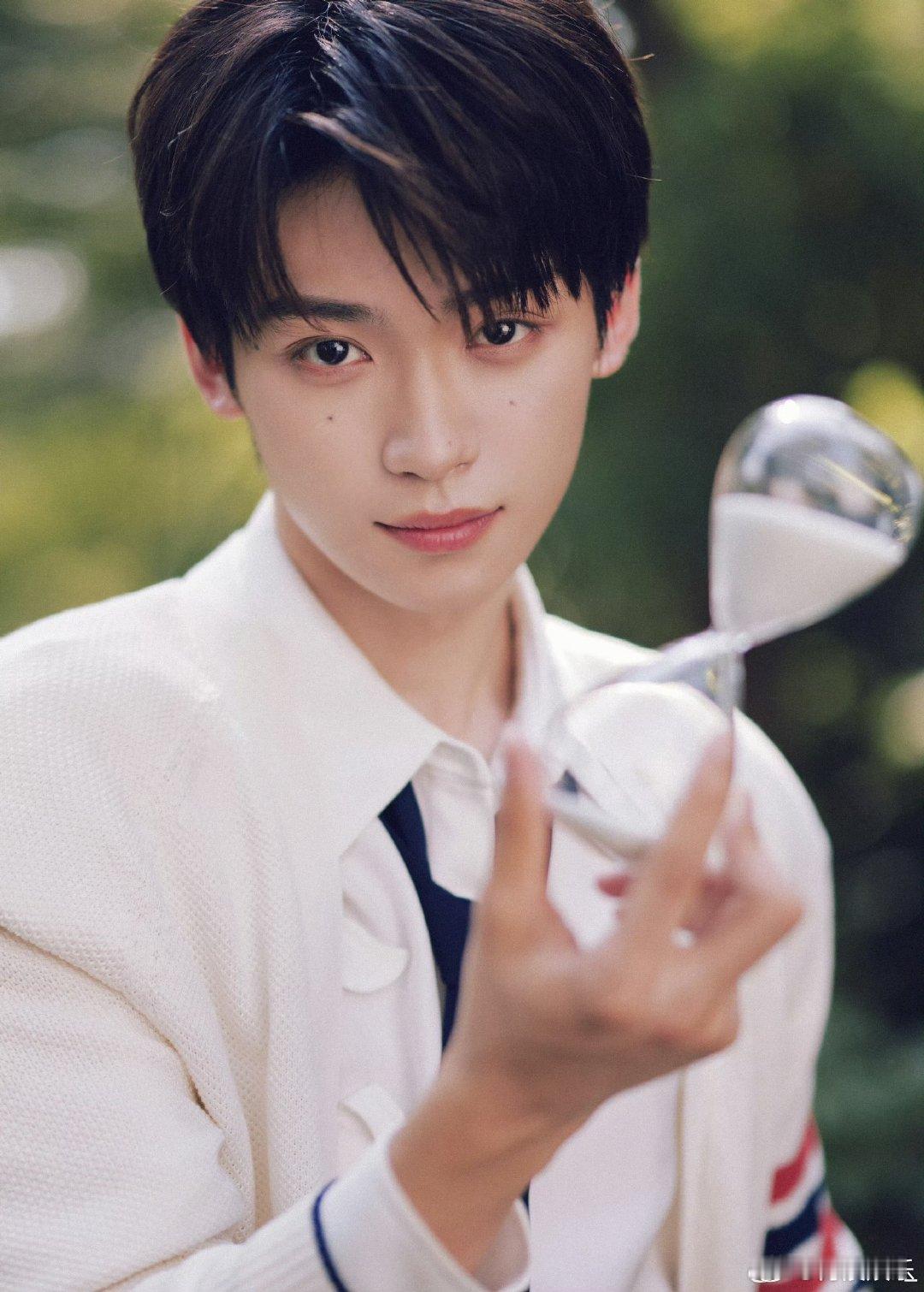 梓渝24岁生日主题策划梓渝生日主题第一篇章 梓渝24岁生日主题策划，《七秒之外》