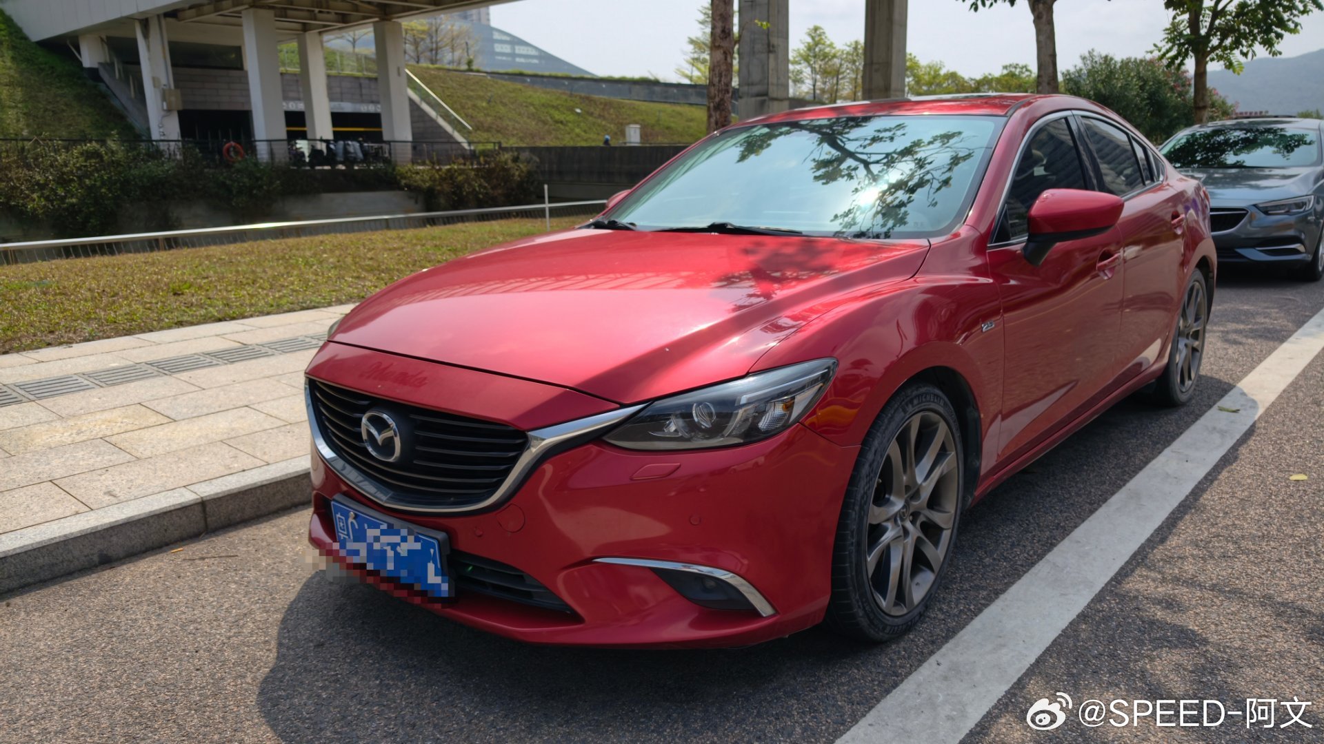 半年没开燃油车了又开回我的马自达，激动现在人车合一的车越来越少了汽场全开