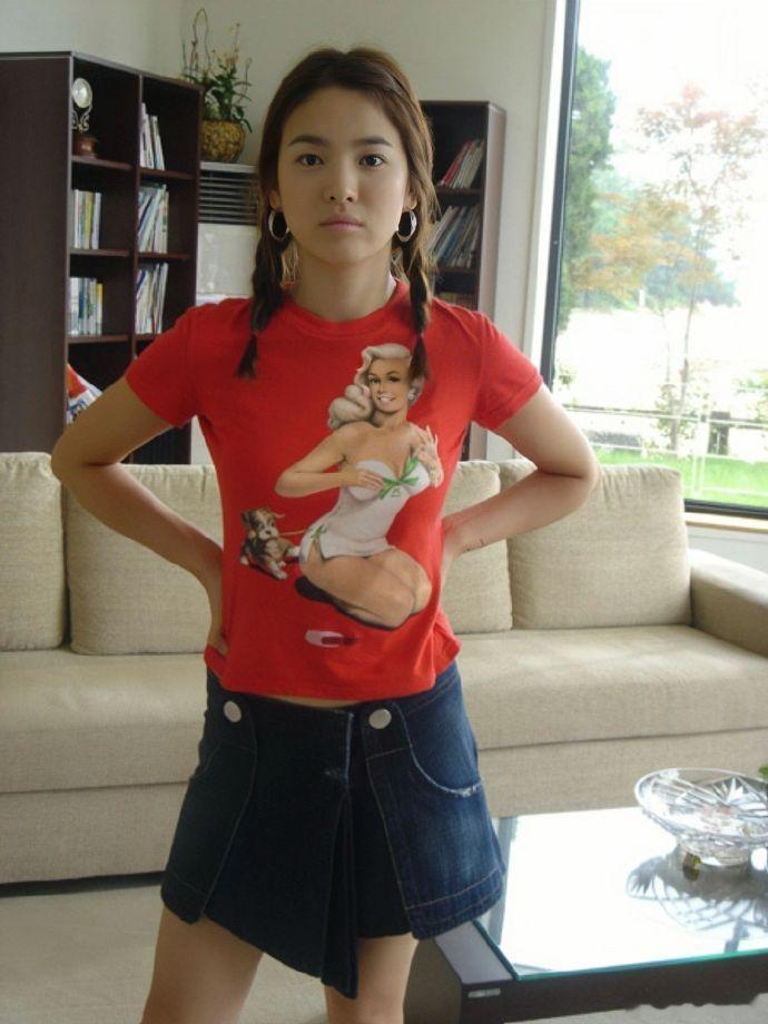 2004年浪漫满屋时期的宋慧乔我那时候竟然会觉得她胖嘟嘟，我脑子不知道怎么了… 