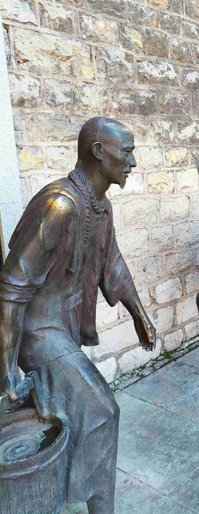 我的今日状态：😁轻松愉快
我这里的天气：☀️晴天