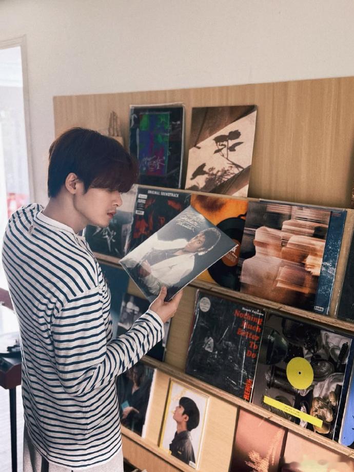 檀健次 谈健次 彻底沦陷檀健次！新歌PROOF甜到心坎，温柔嗓音搭配动听旋律，全