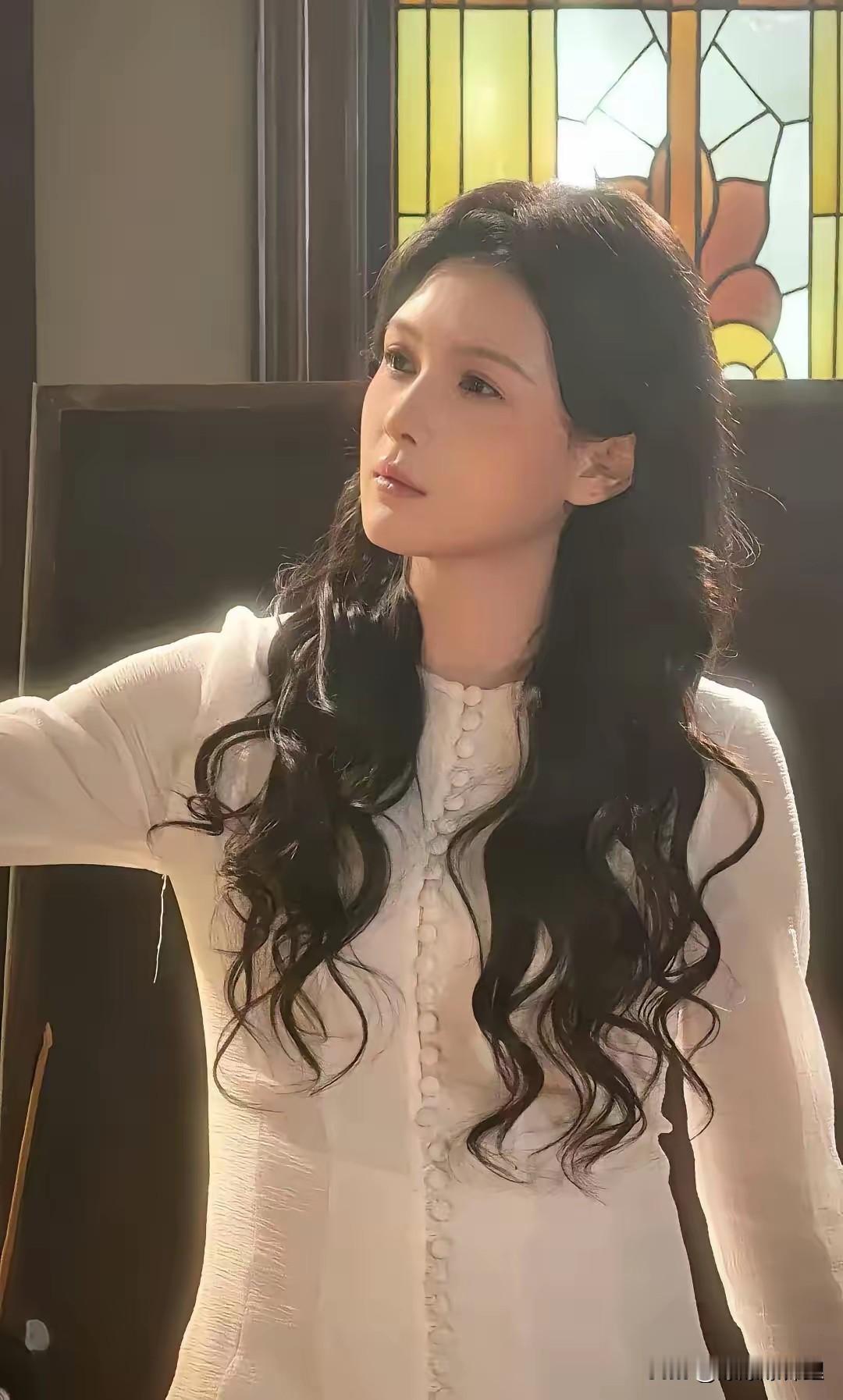 听完那个录音真是气笑了，现在的短剧顶流“左一”谱摆得比天大。

为了区区5600