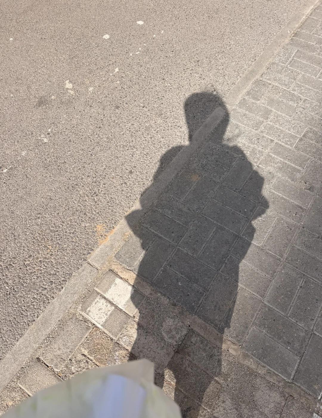 沈阳今天大风有多少级？
吹得睁不开眼 还有啥东西往眼睛里刮  吹的走不动道 得亏