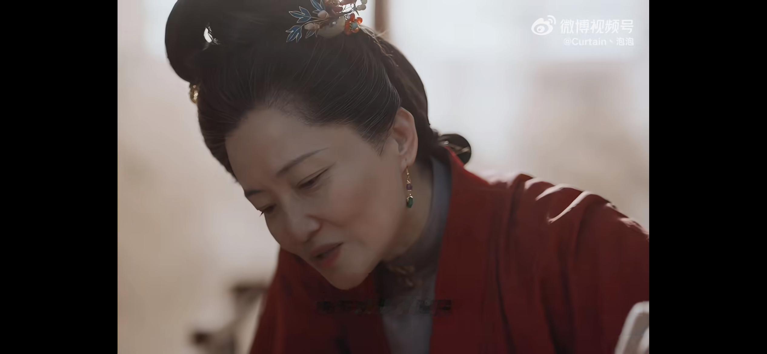 兰香如故许兰香掉马林锦岐蓦地忆起妻子在产房里曾跟他提过，她的母亲为了生她熬了整整