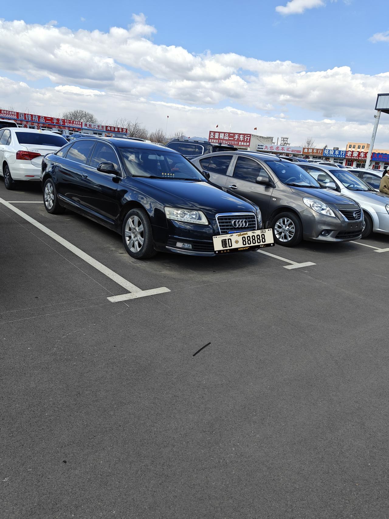 二手车本身就是花小钱办大事的，追求的就是性价比。所以在自己经济能力范围内选择一台