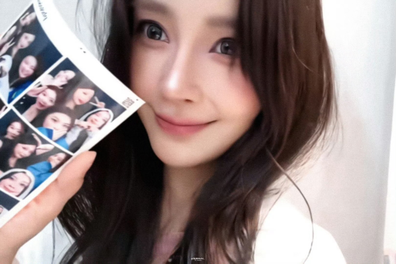angelababy angelababy “情起一时的喜欢不叫热爱，长久无言的