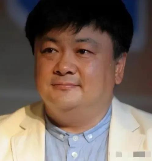 1991年，保姆向洪剑涛借10万买房，洪剑涛二话不说便将钱给了她，谁知，十几年后