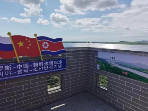 中朝俄三角关系突然变天！金正恩拿军火换俄罗斯石油，还靠中国撕破制裁铁网，这一番连