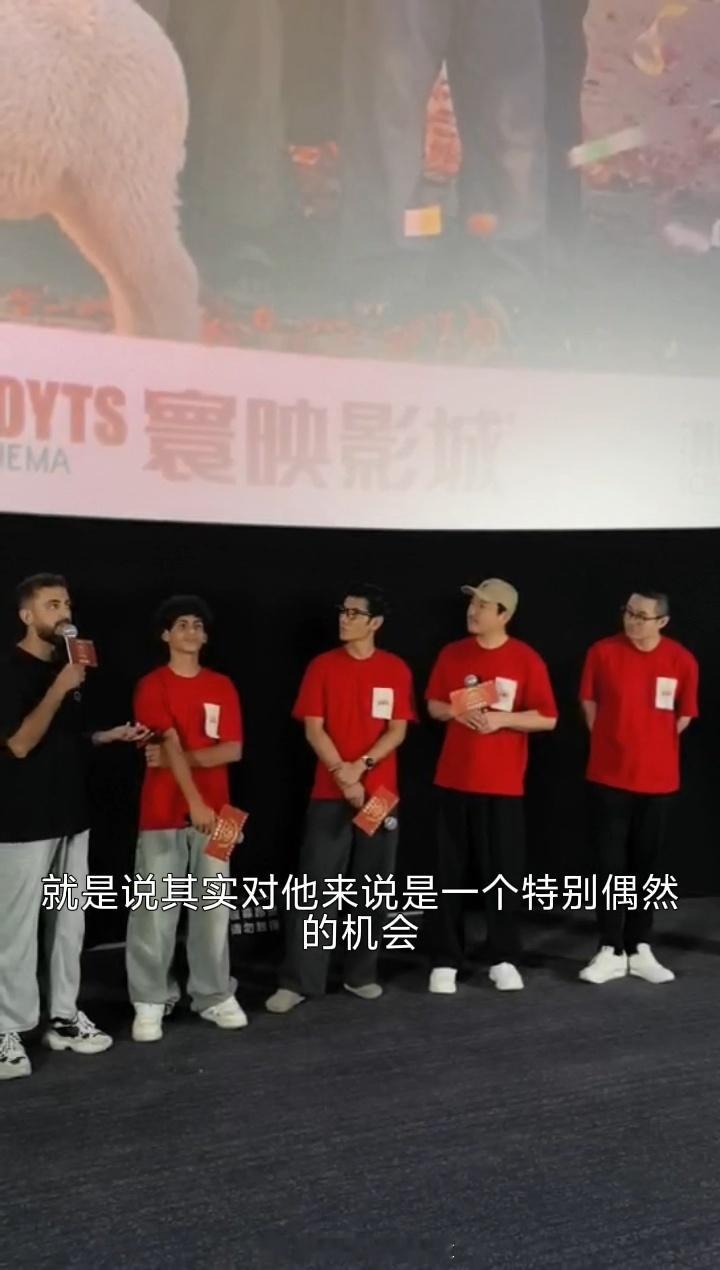 欢迎来龙餐馆一家三口的羁绊欢迎来龙餐馆一家三口 电影里徐福、马俊生、赛夫虽无血缘