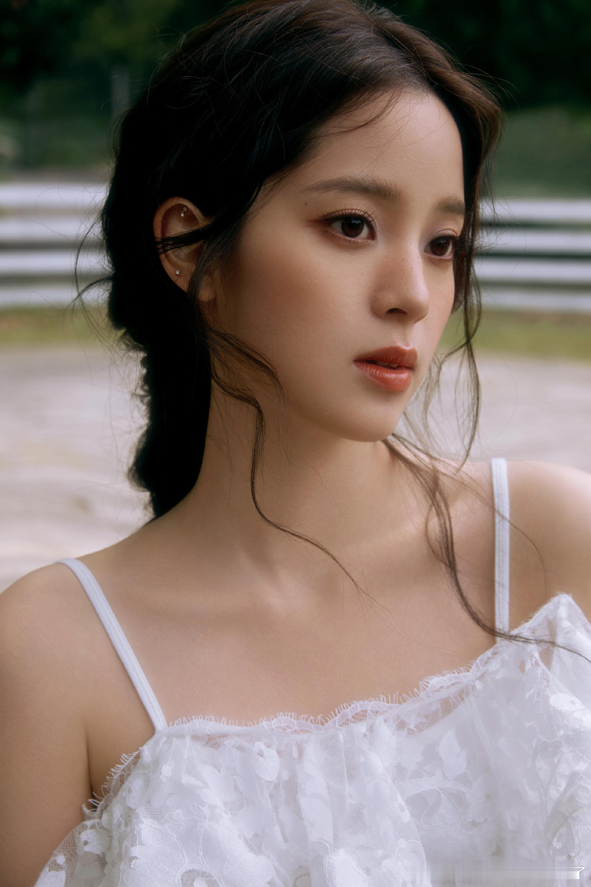 如何拥有欧阳娜娜这样的神仙同事谁都盼着能拥有欧阳娜娜这般暖心同事，工作踏实靠谱态