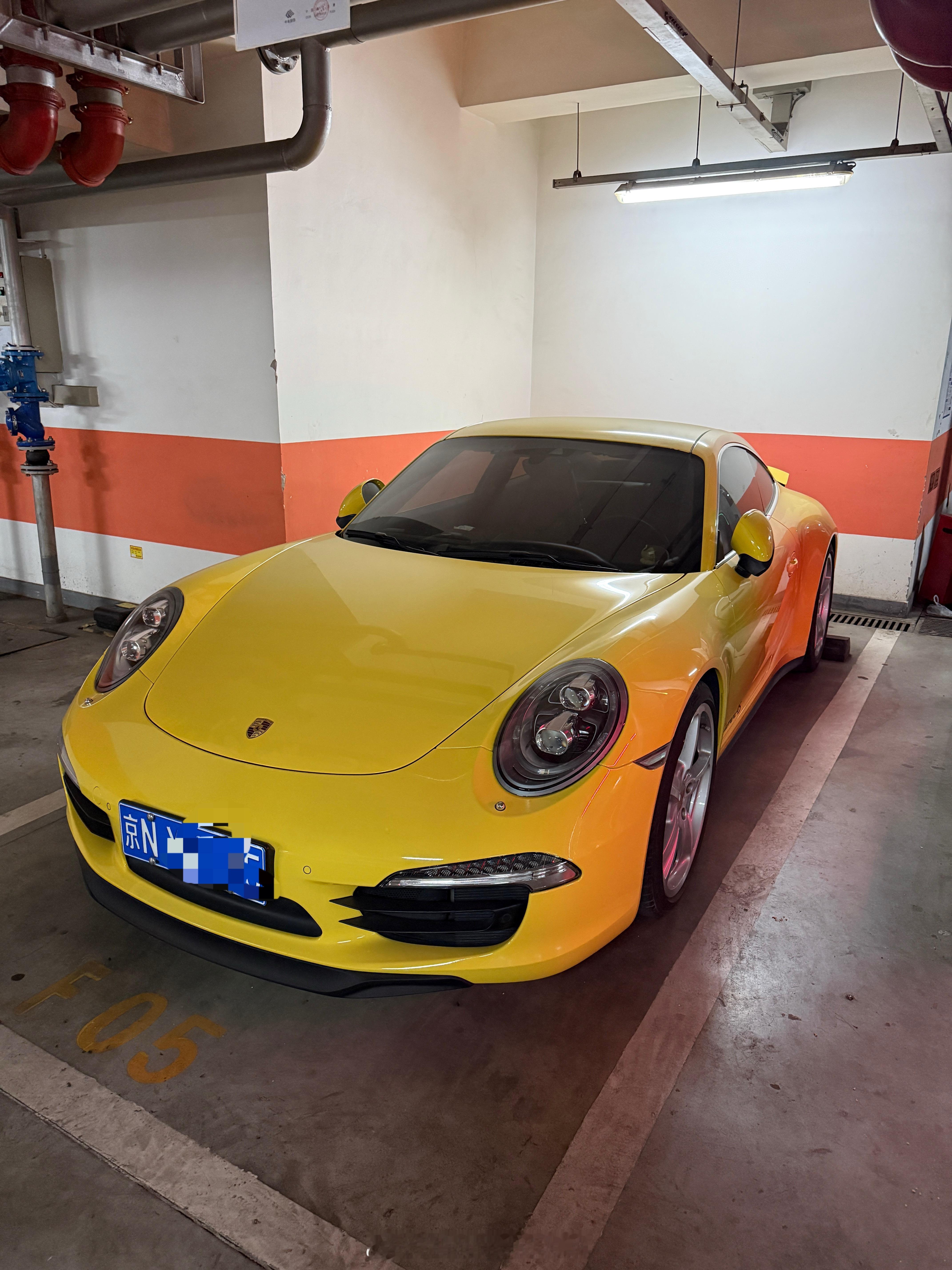 我几年前卖出去的911 今儿又看见了 何等缘分 北京就这么一台 选配极好Pasm