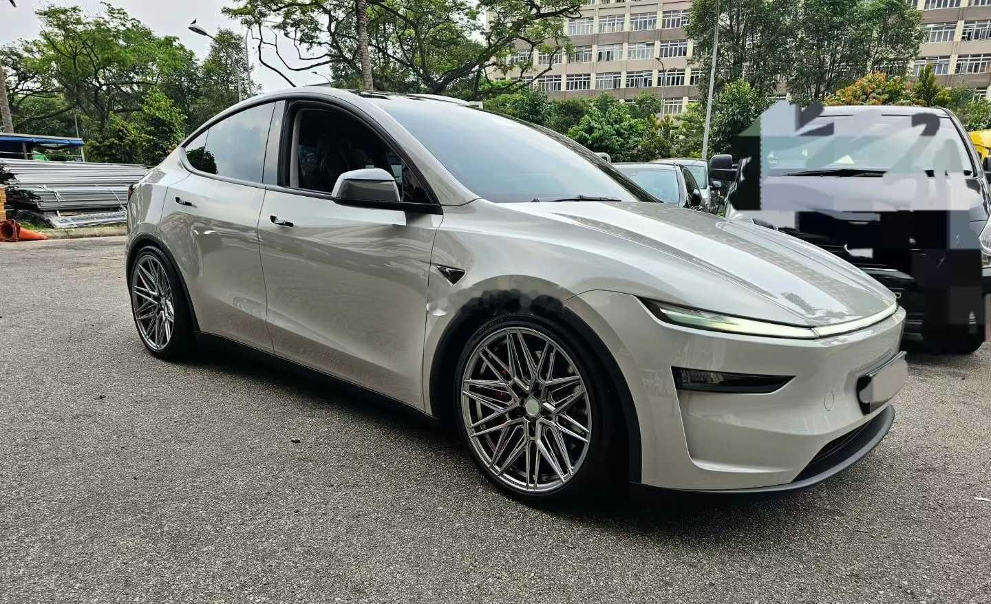 VOSSEN EV HF7 21寸焕新版Tesla Model Y​欢迎咨询 ​