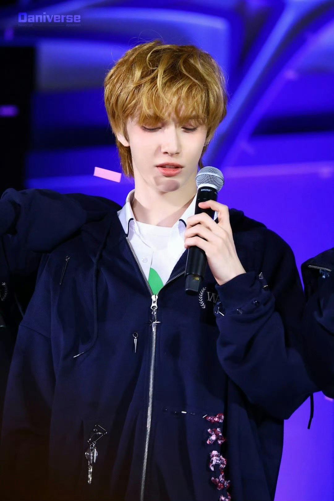 daniel和李松河fans又双叒叕交流起来了 ​​​