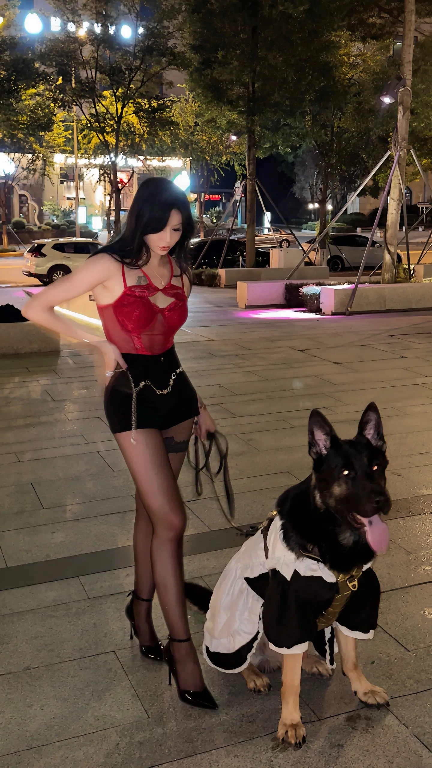 【德牧·巴克】今天。