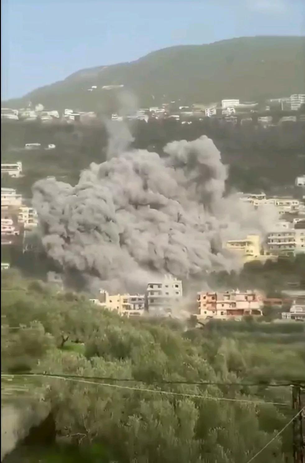 《耶路撒冷邮报》报道，当地时间2日，以色列国防部新闻处发布视频，宣称当天军方出动