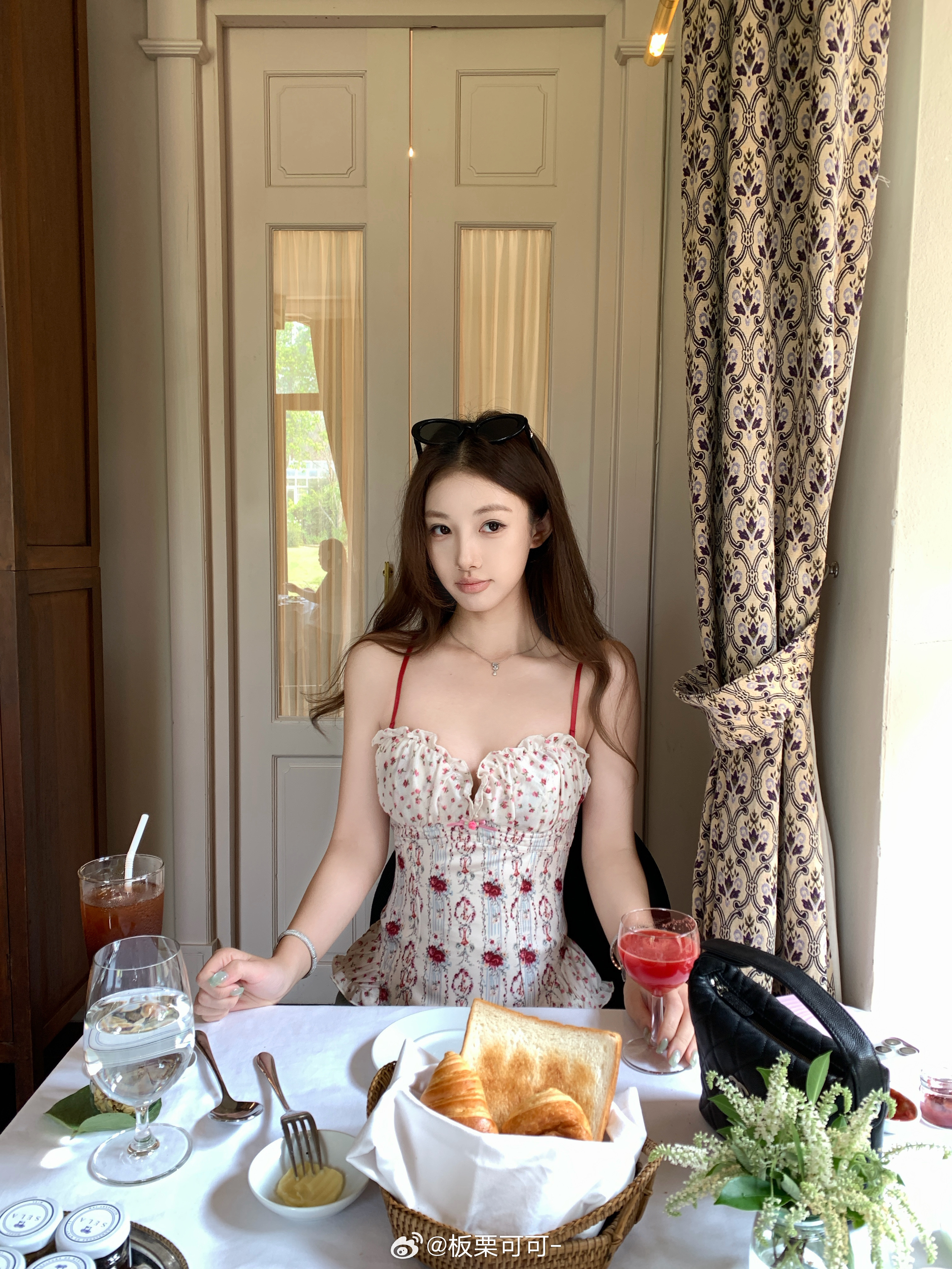 板栗可可Bankelili4/7/20:00美疯了的古董胸衣 值得收藏系列！🌹