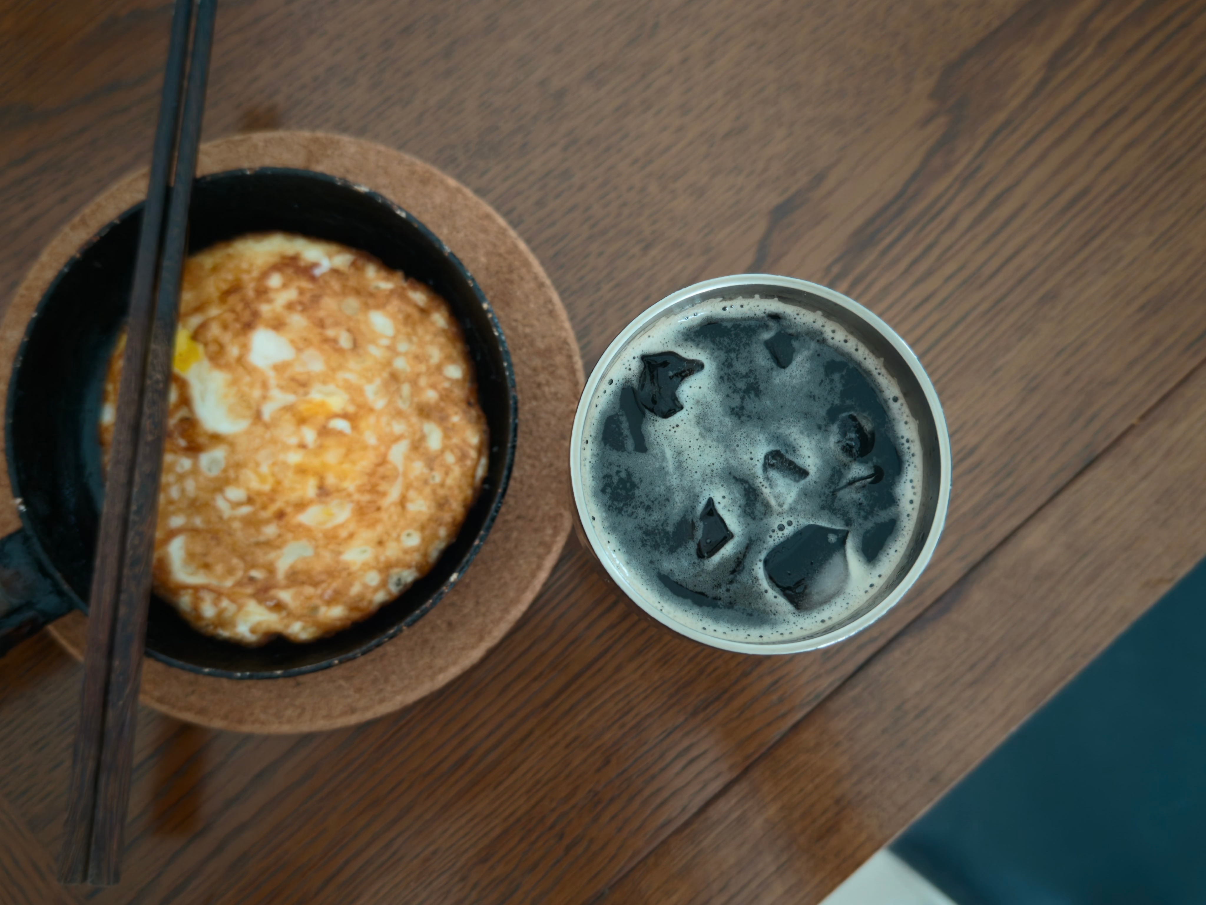 冰美式+煎蛋🍳 ​​​