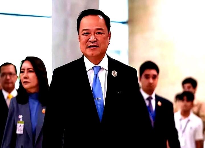 自豪泰党和为泰党组阁

当前泰国政坛的组阁博弈点，自豪泰党阿努廷总理确实更倾向于