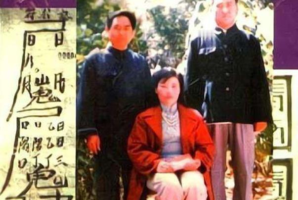 “这可是我们尊贵的女皇陛下，你若想保住小命儿，就休要胡言乱语！”1988年，一位