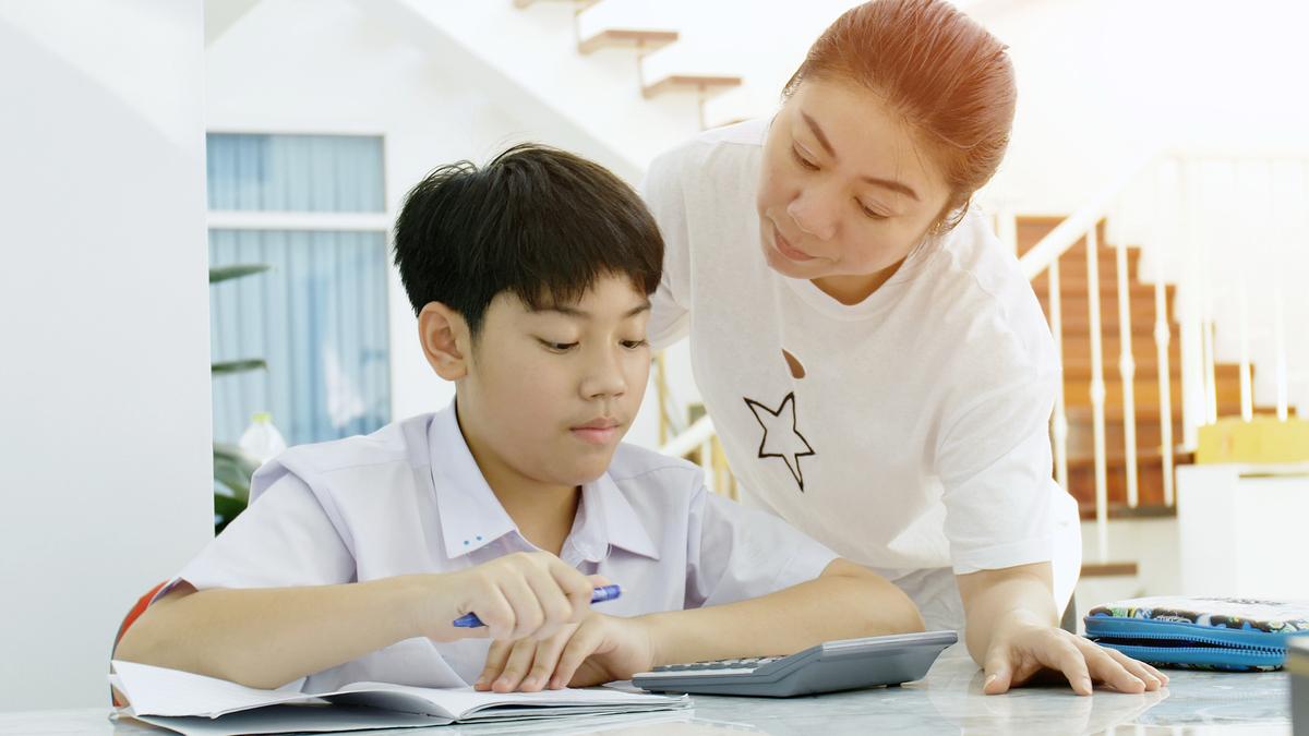 父母一定要告诉孩子这六句话，一生受益：

1、别人帮了你，主动说谢谢，叫礼貌。