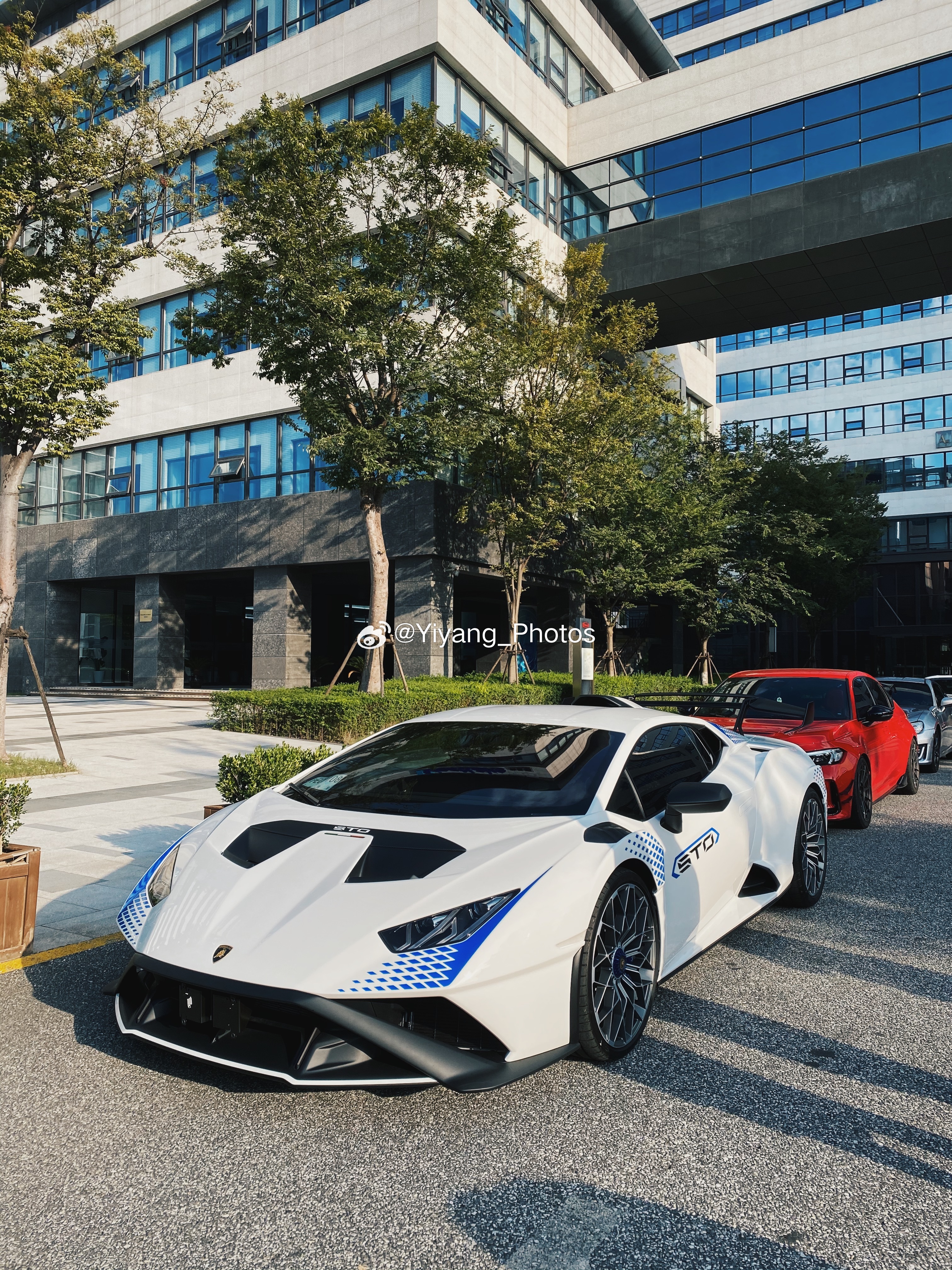 今天Cars and Coffee的一些车, 去晚了错失LFA和Aperta, 