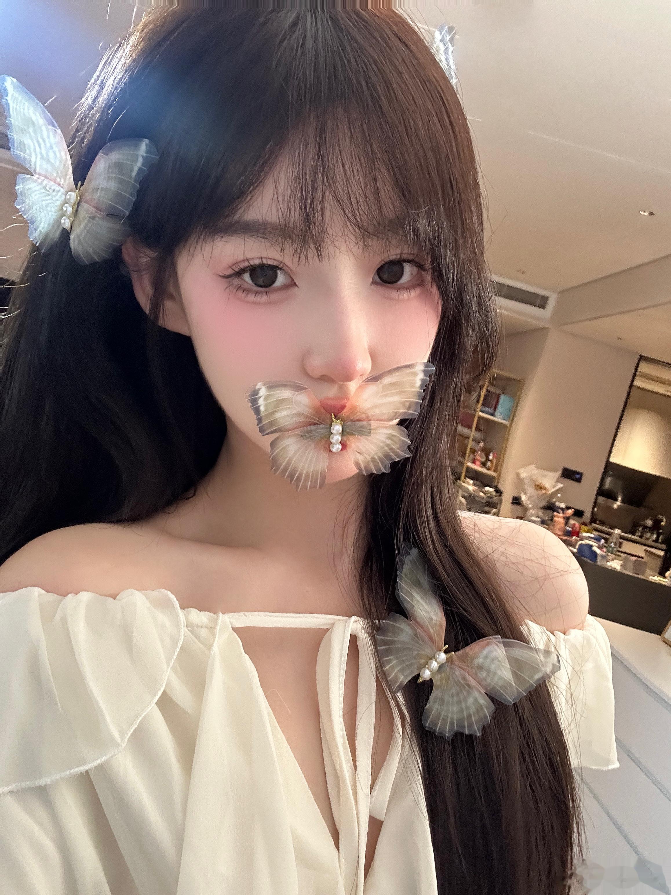蝴蝶🦋世界 ​​​