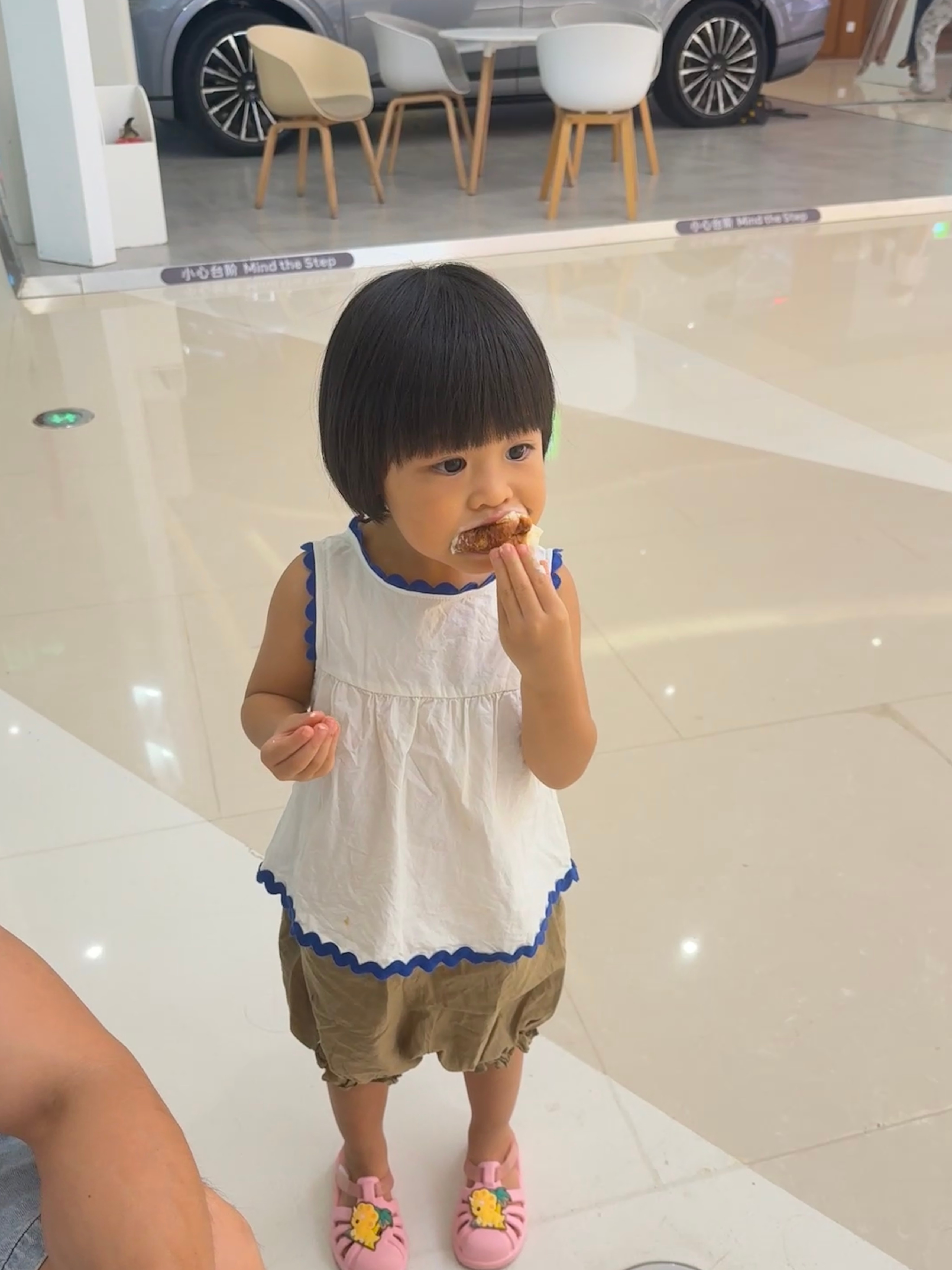 补充碳水是世界上最简单的事好吃的碳水实在太多了……. 