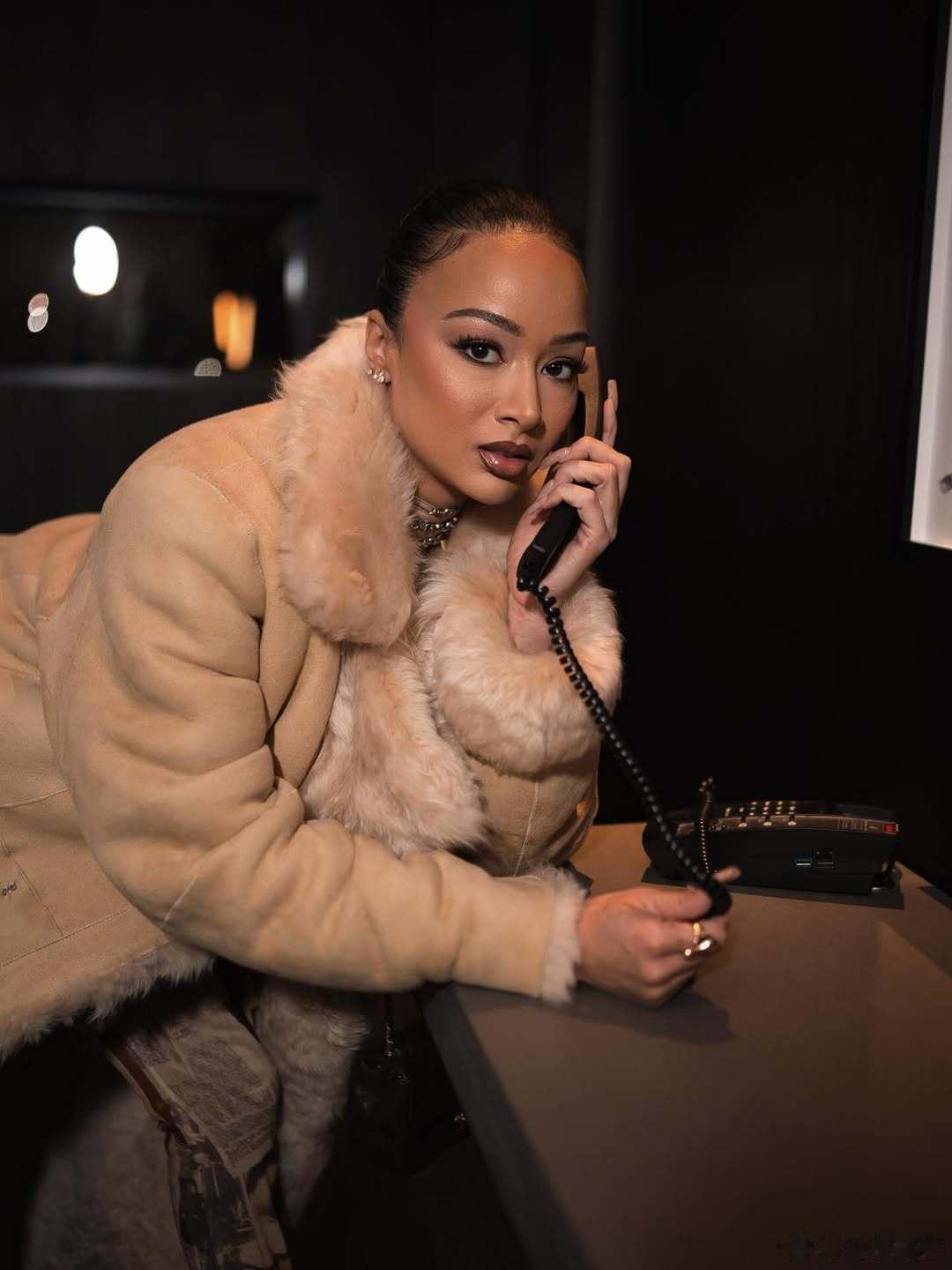 杰伦本赛季恢复迅速，功归于阿姨吧杰伦格林nba吐槽大会