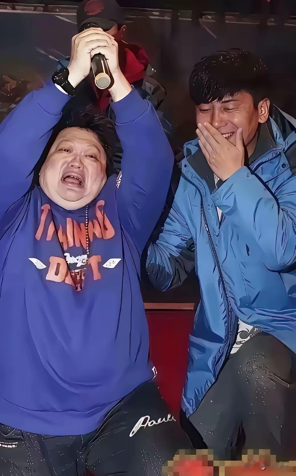 不懂就问，扶韩红哭的这个小伙子，你是在哭还是在笑韩红基金会聘红会理事合理吗
