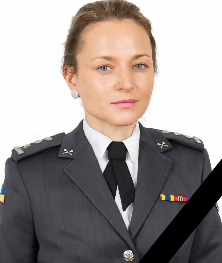 俄军逮到一条大鱼，精准打死乌克兰国家保卫局女上校，瓦伦蒂娜·萨维茨卡上校！

俄