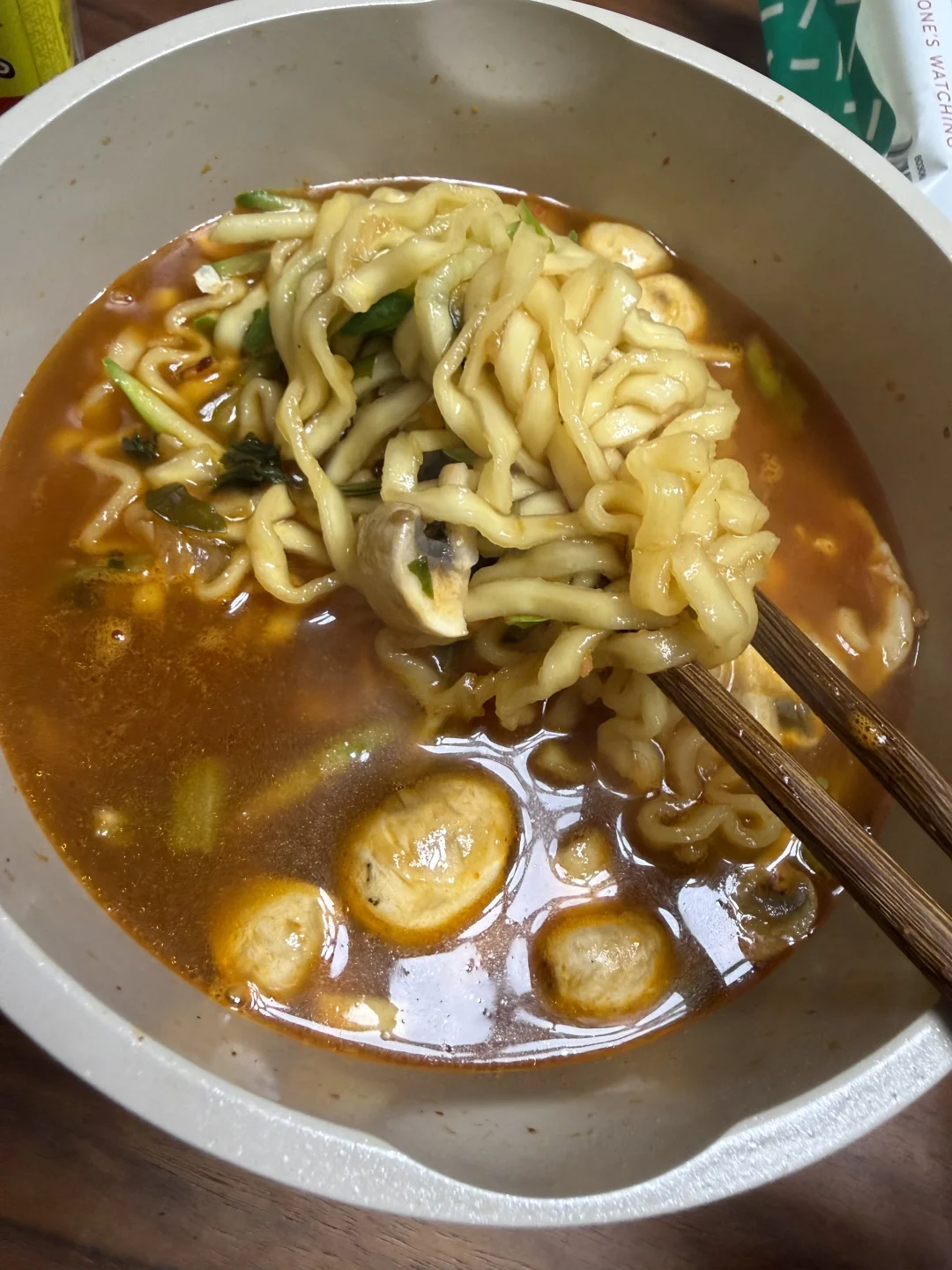 生病了必须安慰自己一顿无敌美味方便面