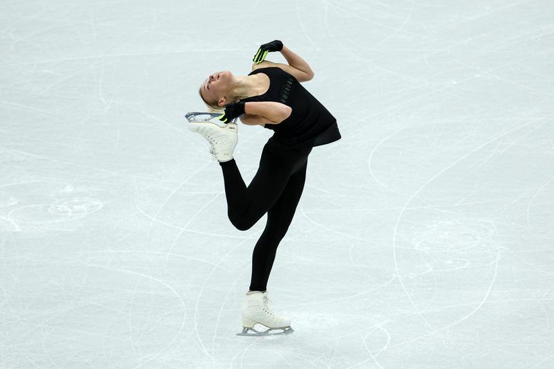 王心迪夺冠后双膝跪地仰天怒吼那一幕，真的太震撼了！这一吼，吼出了多年的艰辛与压力