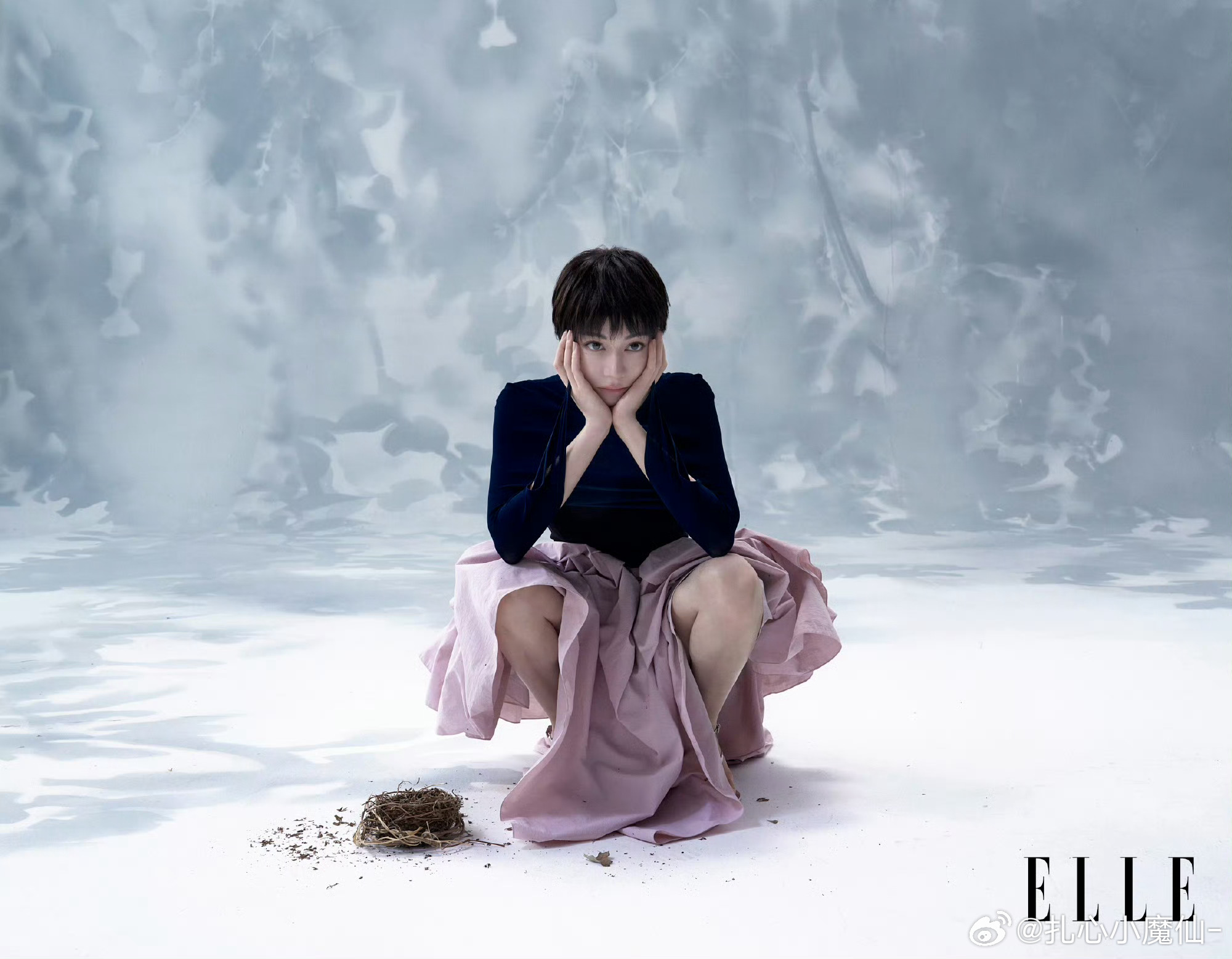 迪丽热巴ELLE3月刊开季封面