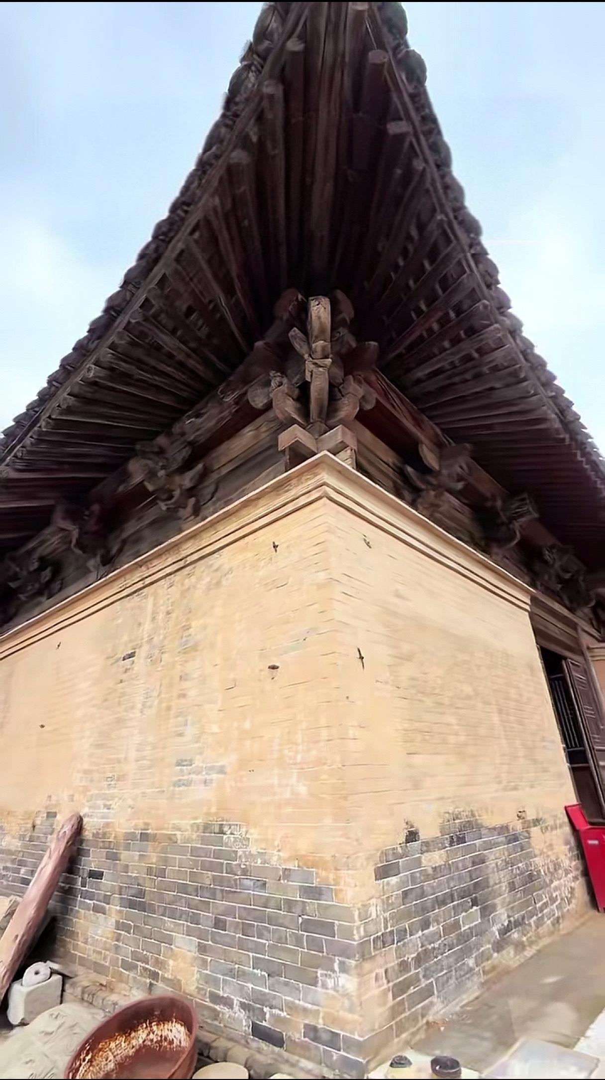 〖陕西白水县的西固镇，竟然藏着一处精美绝伦的“元代建筑瑰宝”。〗

本以为户县化