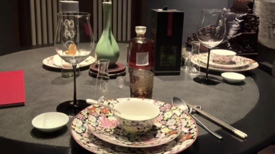 为啥女人一提钱，男人就想躲？真相很现实！
很多女生都纳闷，为啥一跟男人谈钱，对方