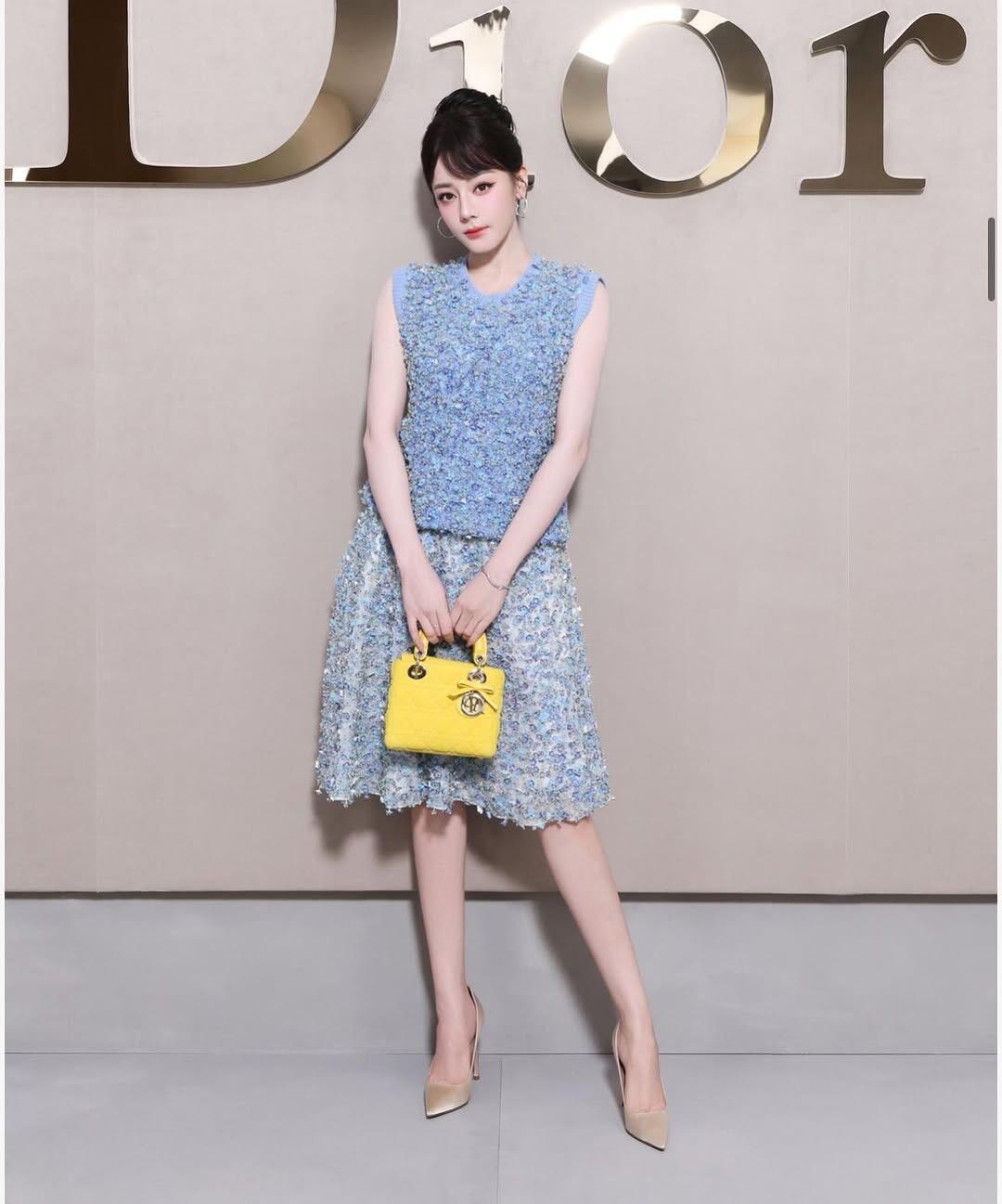 迪丽热巴连续三年出席巴黎时装周迪奥大秀1️⃣ ：Dior 2026 春夏女装成衣