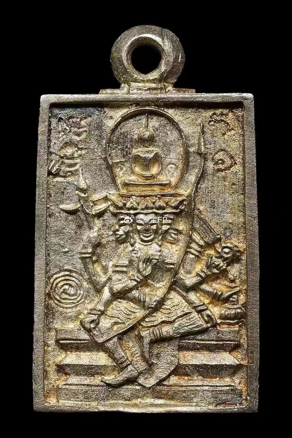 龙婆doo制作108 尊 2532 年， 纯银材质。 
