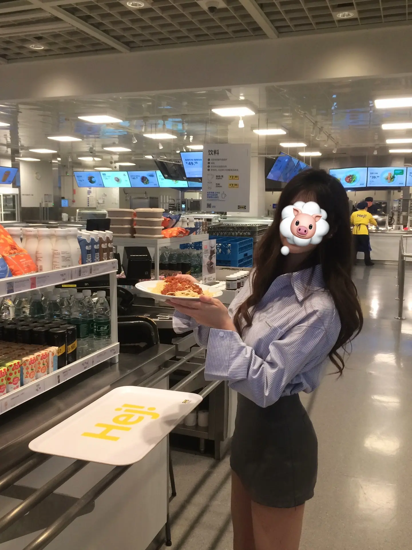 爱她的春天 也爱她的腐枝枯叶