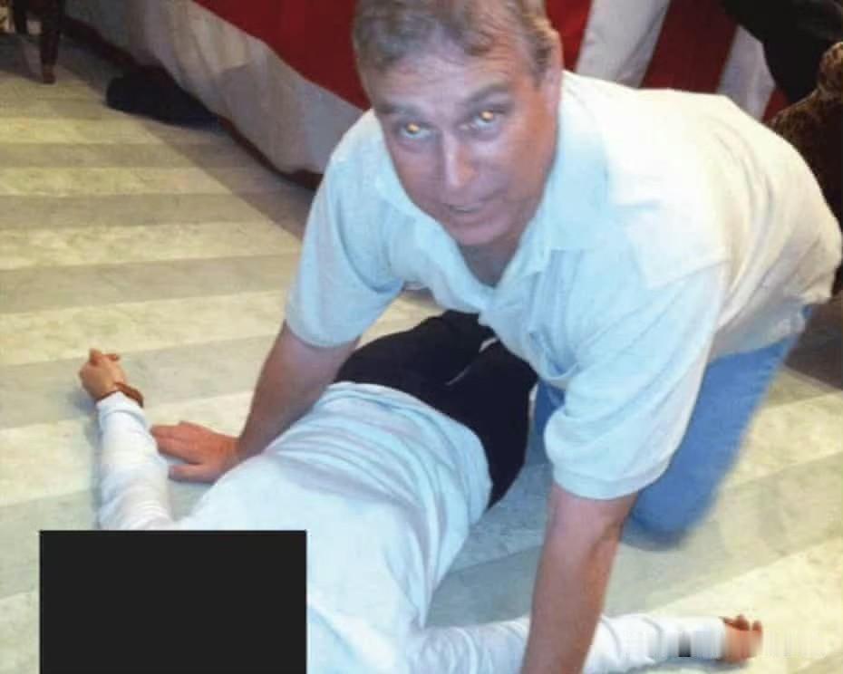 我去！
难得一见，这才是真正的两眼冒光。[捂脸]
海外新鲜事