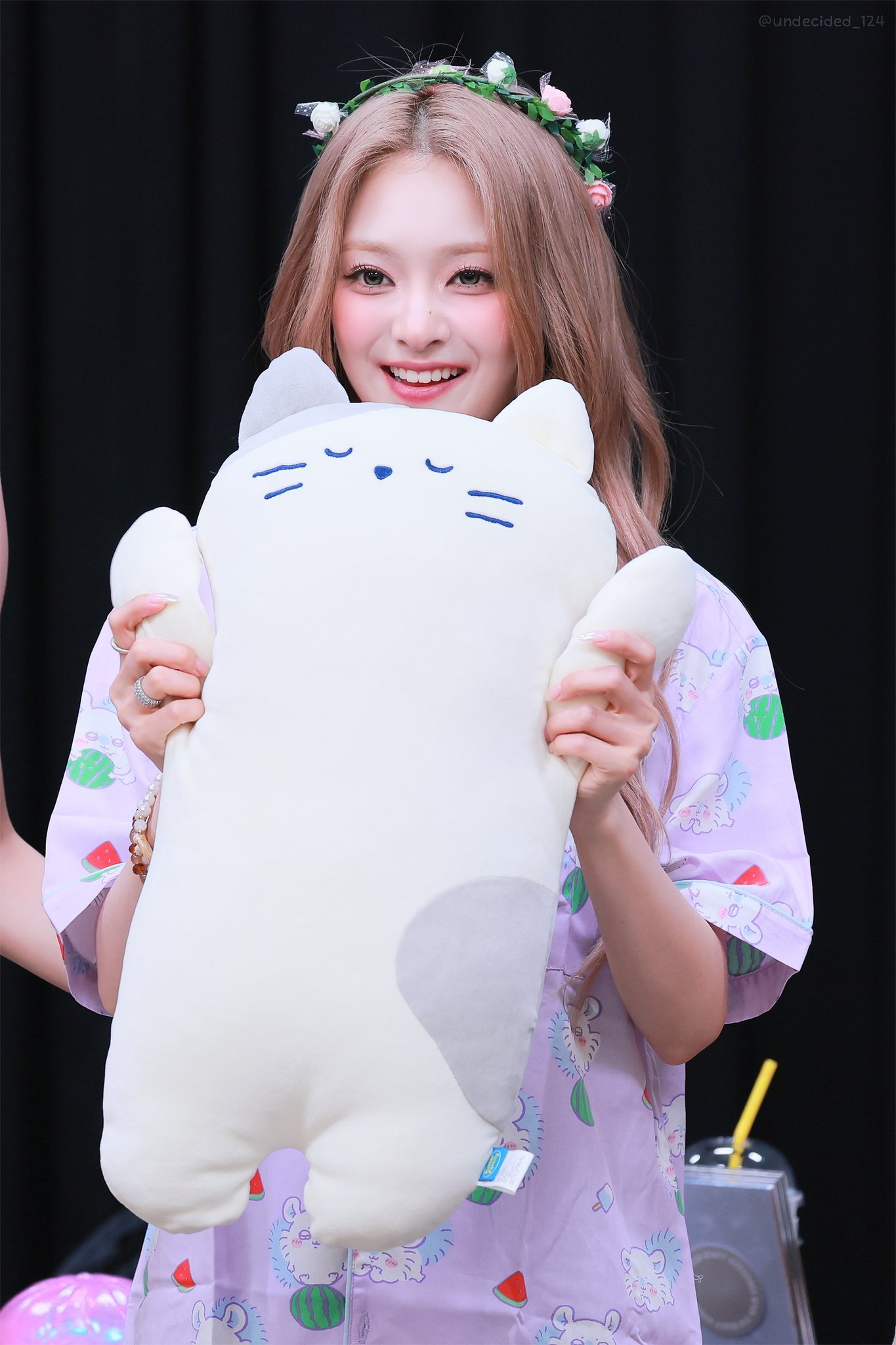 李娜炅[超话]  🐣氧气笑颜李娜炅 260731 Whosfan签售 饭拍HD