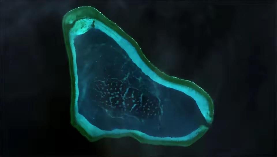 菲将我岛礁擅自划入“领海基线图”，绿委吴思瑶妄称，台湾或菲律宾都是“受害者”，台