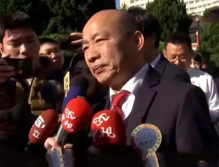 恭喜韩国瑜54票当选院长！这回算是真正团结一致。接下去有更艰难的路要走。