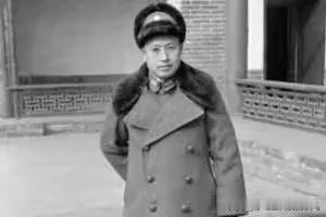 东北军将领于学忠在重庆隐居时，先后在柏溪、回兴等地买了200多亩田地，分给黎树清