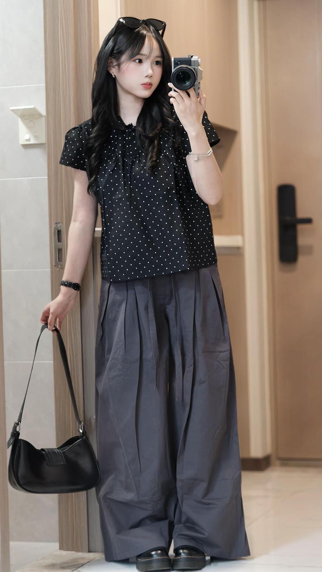你的独特 坚韧 美好 勇敢从来不需要任何人来衬托富士xt30ii镜头：适马56黑