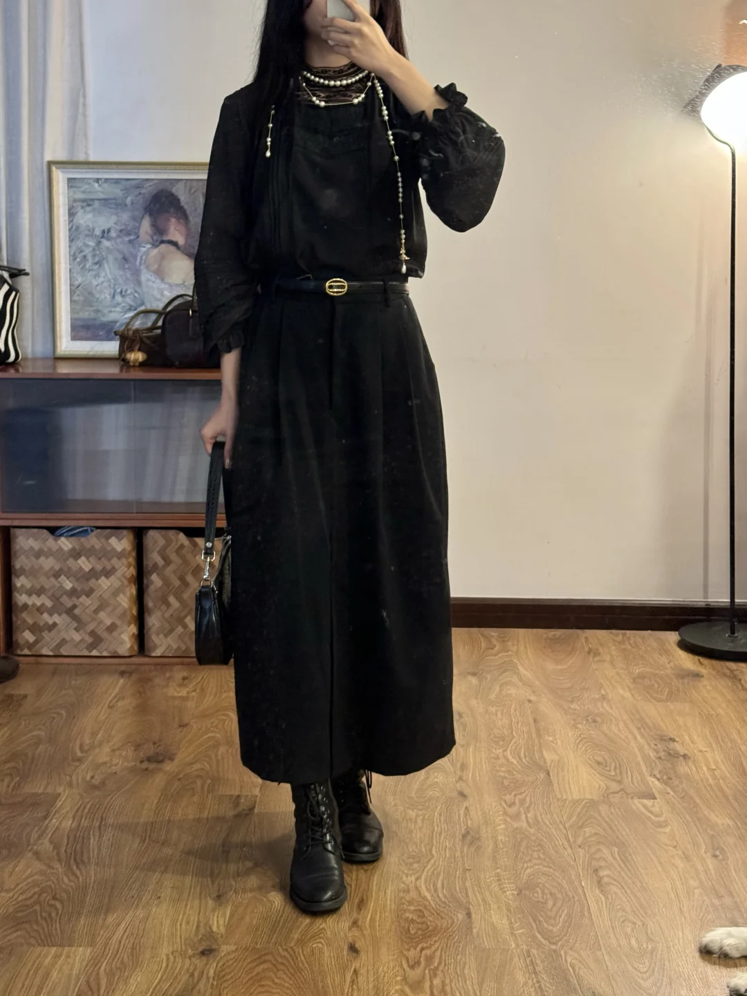 姐妹们帮我选一下，结婚纪念日穿哪套？