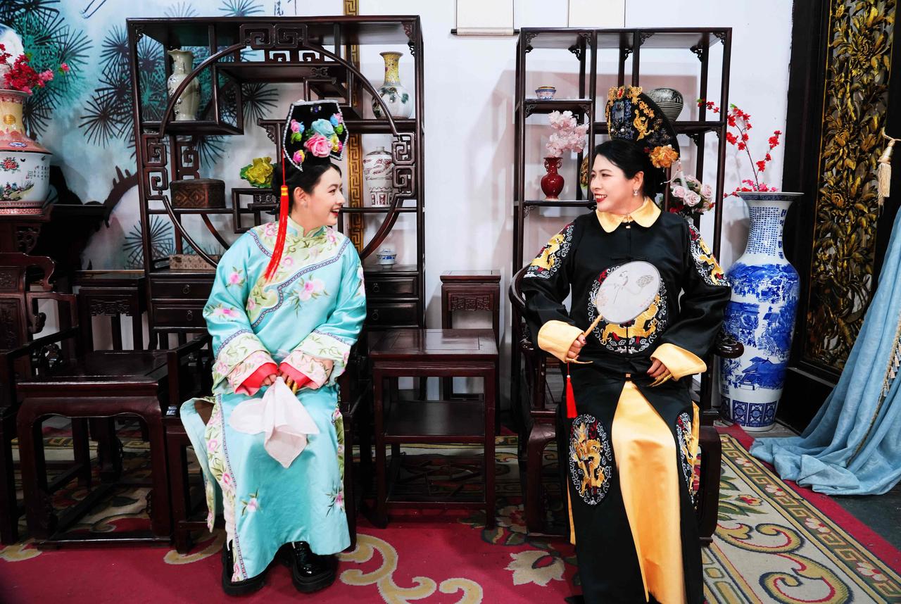 🏮 这个春节，我在横店当了一天皇后娘娘

如果你也曾经对着古装剧心动，幻想过自