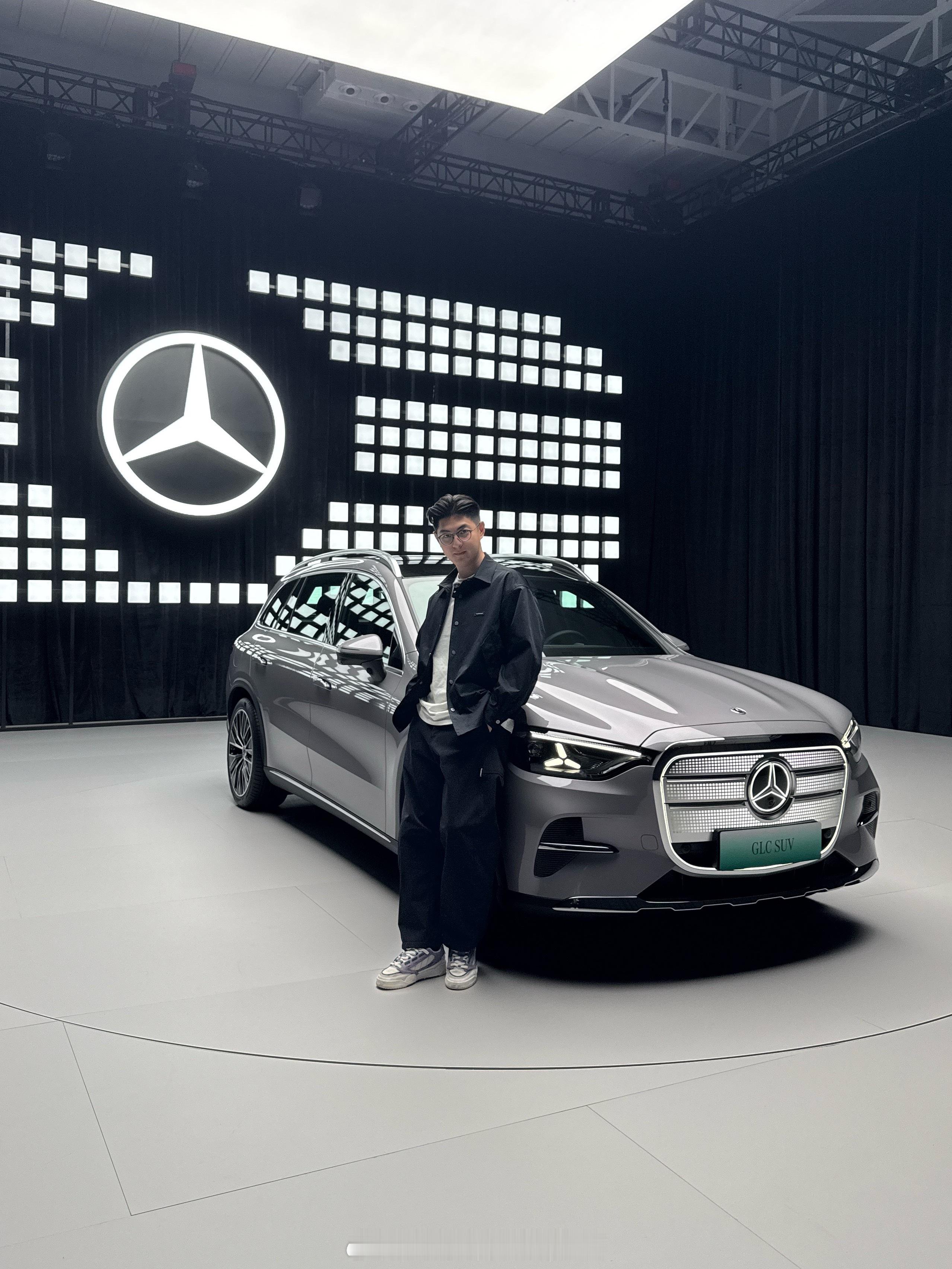 全新奔驰纯电GLC 明天北京车展媒体日首秀，大家来看看真车吗？