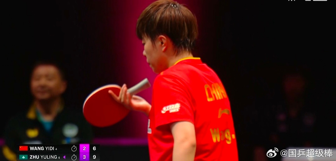 祝贺小石头（林诗栋）锐不可当闯四强，少年锋芒藏不住，每一拍进攻都尽显新生代猛将的