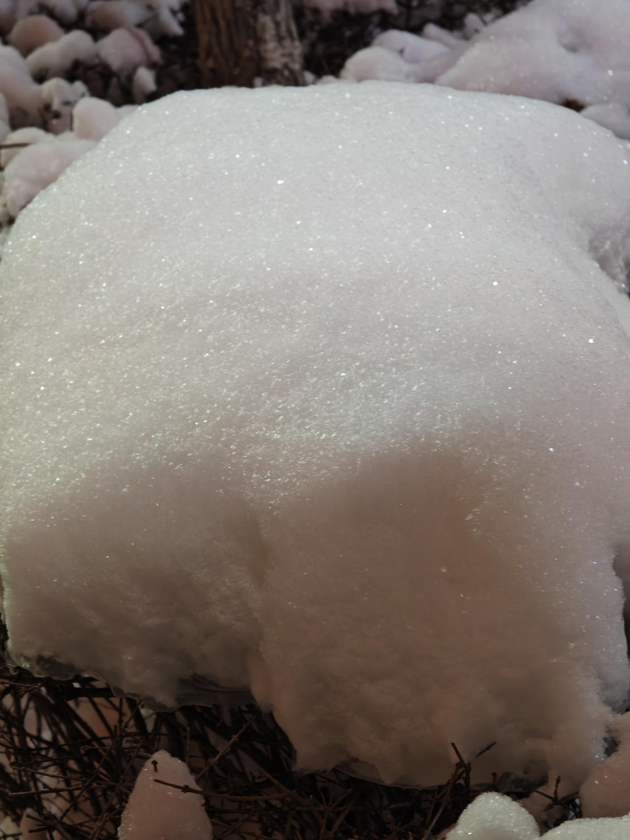 与痛风斗争的历程122
 
   早上起床，天气多云，浑身各关节比较顺畅，没有疼